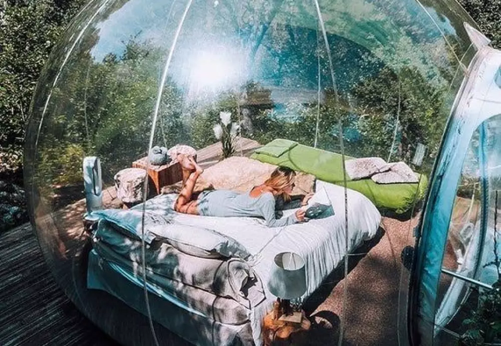 clear bubble tent