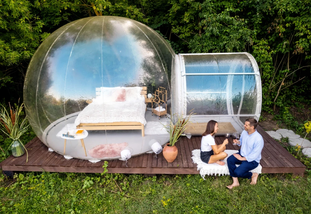 clear plastic bubble tent