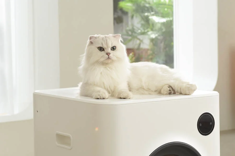 robot litterbox