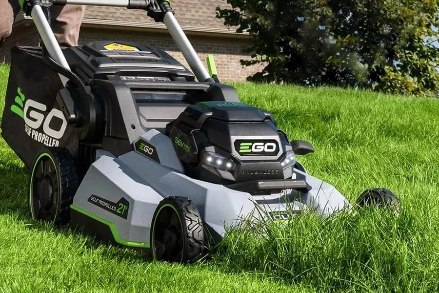 cordless electric self propelled mower